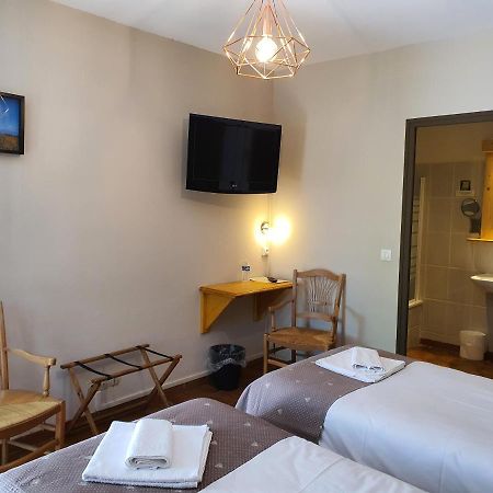Logis Hotel Restaurant L'Escarbille Saint-Martin-dʼArdèche 외부 사진