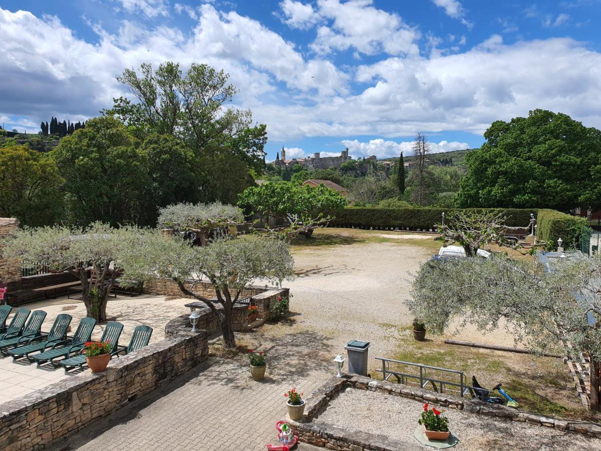 Logis Hotel Restaurant L'Escarbille Saint-Martin-dʼArdèche 외부 사진