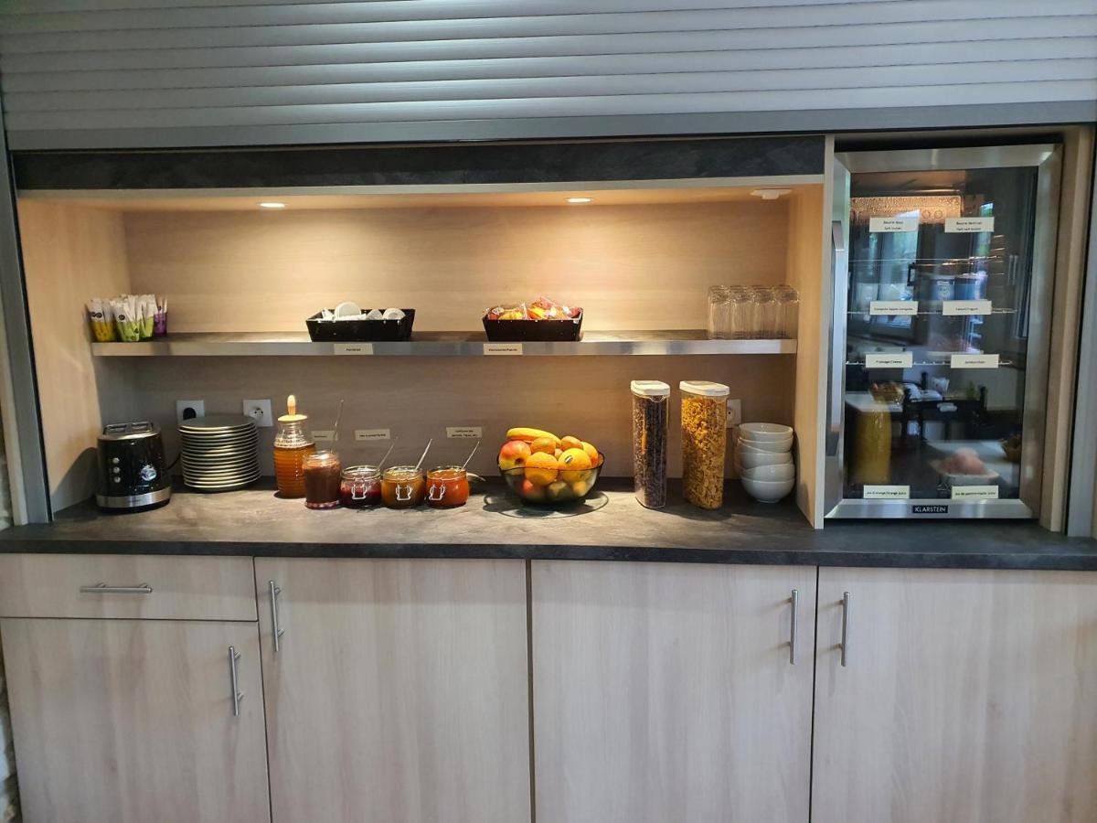 Logis Hotel Restaurant L'Escarbille Saint-Martin-dʼArdèche 외부 사진